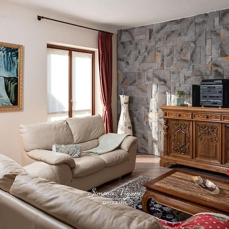 Feel At Home - Villa Uliveta Sovere Екстериор снимка
